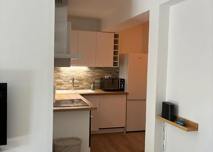 Apartament - Confort Et Emplacement Ideal - 8 Couchages