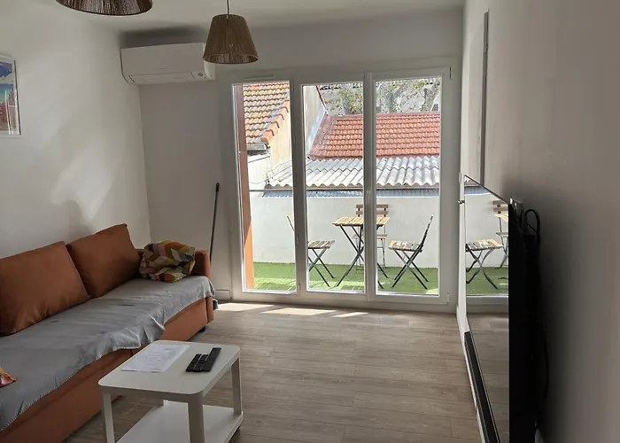 Apartament - Confort Et Emplacement Ideal - 8 Couchages *